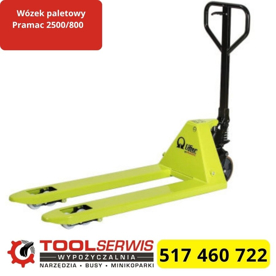 Wózek paletowy Pramac 2500 800 podczas pracy w magazynie